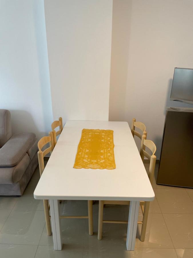Nimfeum Apartments Shëngjin Eksteriør bilde